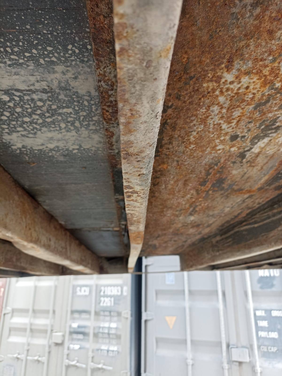 Морской контейнер TGHU0327670